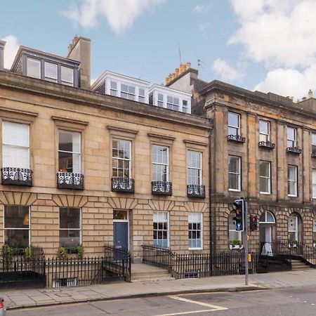 Joivy Luxurious 2Br Home Near Haymarket Station Edinburgh Exterior photo