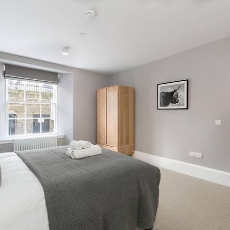 Joivy Luxurious 2Br Home Near Haymarket Station Edinburgh Exterior photo