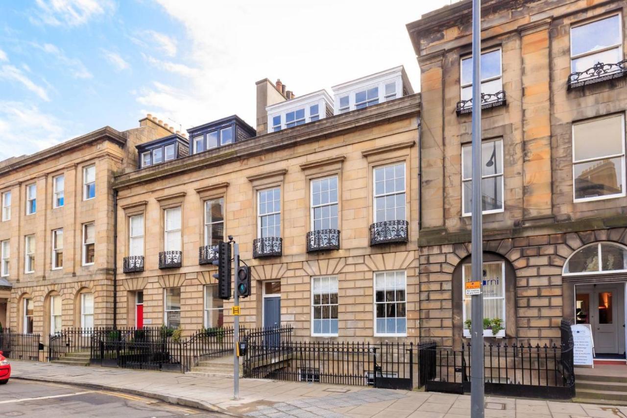 Joivy Luxurious 2Br Home Near Haymarket Station Edinburgh Exterior photo
