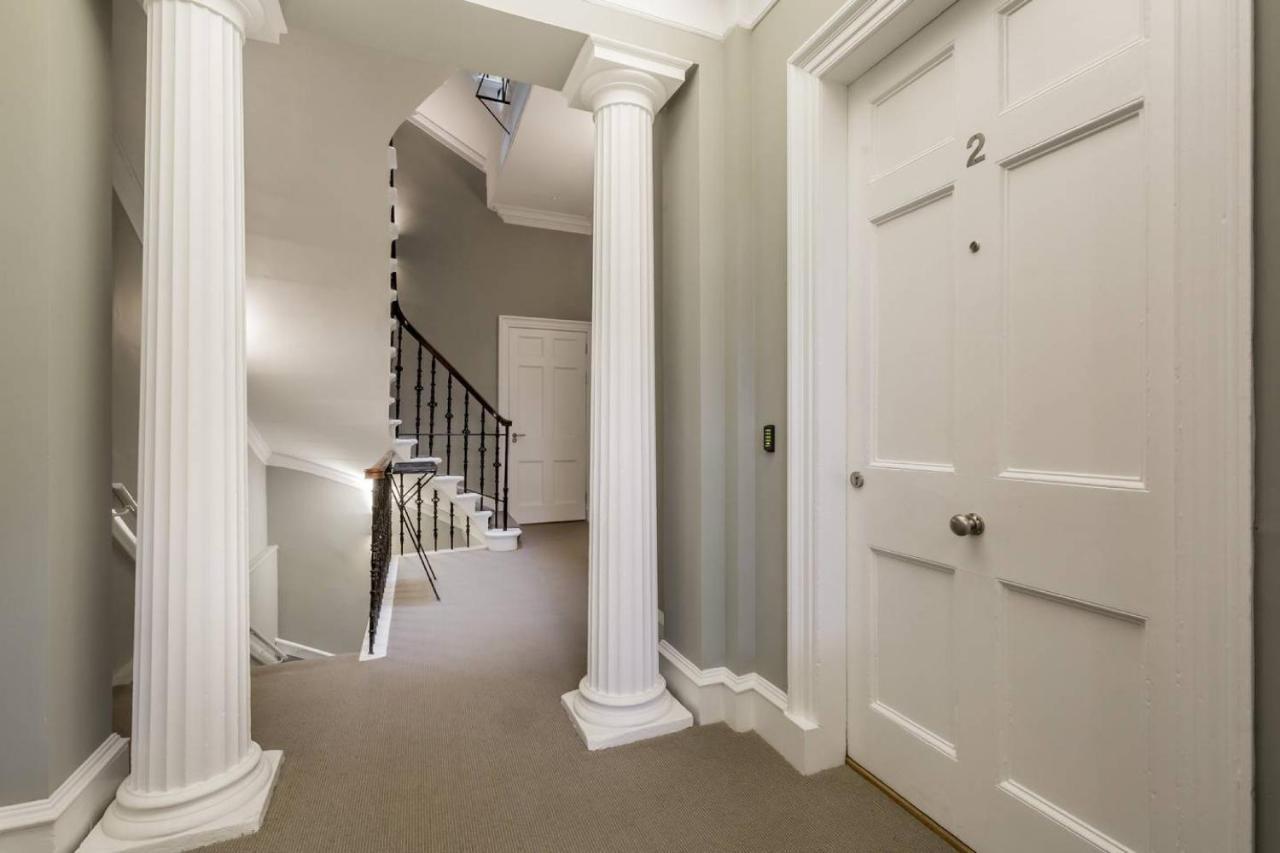 Joivy Luxurious 2Br Home Near Haymarket Station Edinburgh Exterior photo