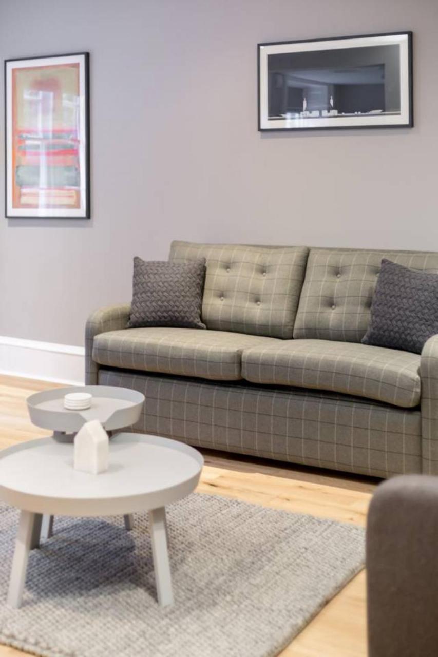 Joivy Luxurious 2Br Home Near Haymarket Station Edinburgh Exterior photo